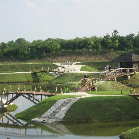 Resort Etno Selo Moravski Konaci Velika Plana